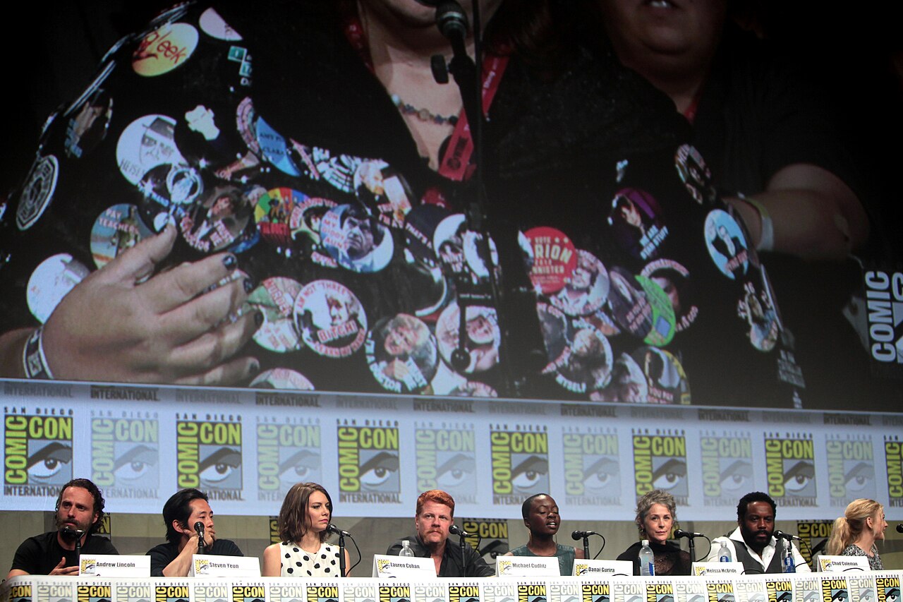 Andrew Lincoln, Steven Yeun, Lauren Cohan, Michael Cudlitz, Danai Gurira, Melissa McBride, Chad Coleman and Emily Kinney speaking at the 2014 San Diego Comic Co