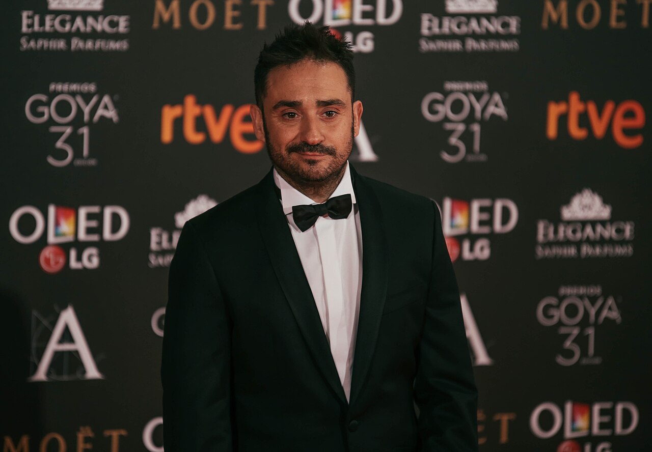 Juan Antonio Bayona en la alfombra roja de los Premios Goya 2017.