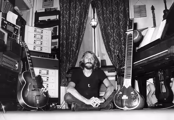 François dans son homestudio rue de Courcelles. François de Roubaix (2021)
