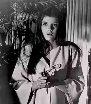 Katharine Ross in publicity photo for Games (1967)