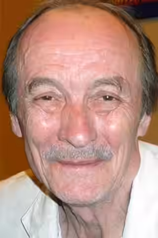 Oliver Smith