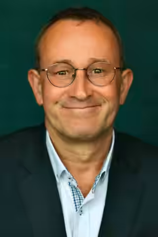 Simon Bamford