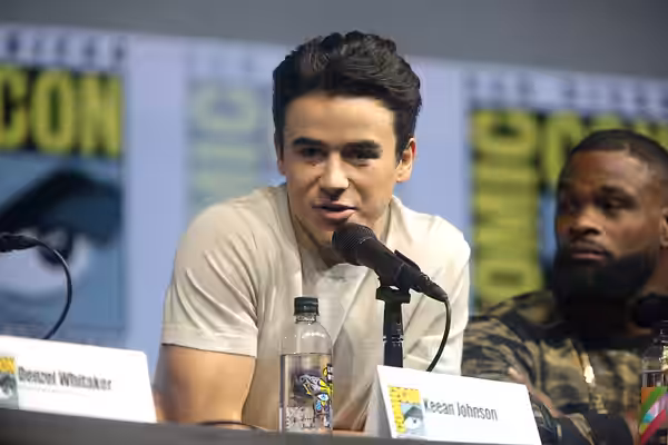 Keean Johnson speaking at the 2018 San Diego Comic Con International, for "Cut Throat City", at the San Diego Convention Center in San Diego, California. Please