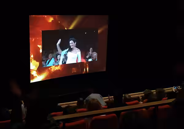 Premiere des Films Vogter bei der Berlinale 2024, Begrüßung der Schauspielerin Sidse Babett Knudsen