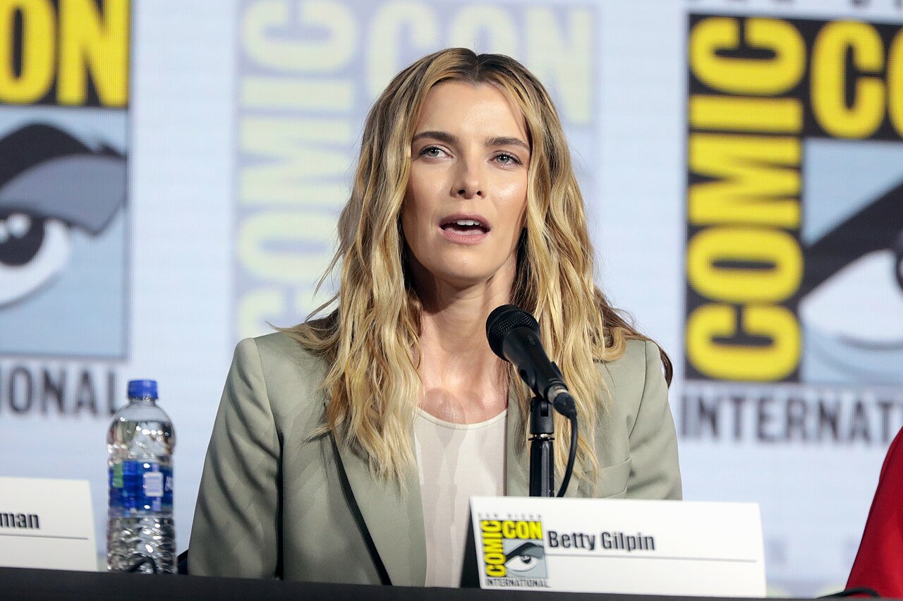 Betty Gilpin speaking at the 2019 San Diego Comic Con International, for "Entertainment Weekly: Women Who Kick Ass", at the San Diego Convention Center in San D
