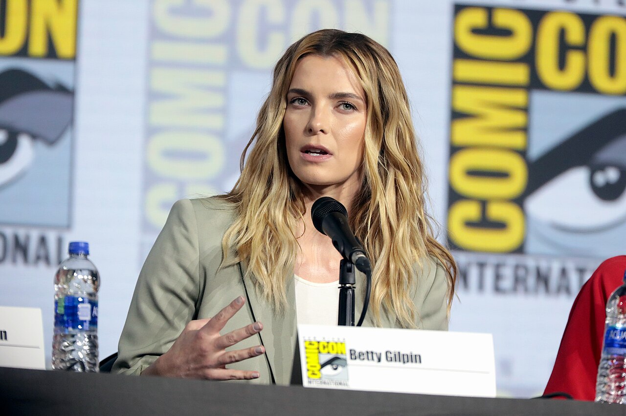 Betty Gilpin speaking at the 2019 San Diego Comic Con International, for "Entertainment Weekly: Women Who Kick Ass", at the San Diego Convention Center in San D