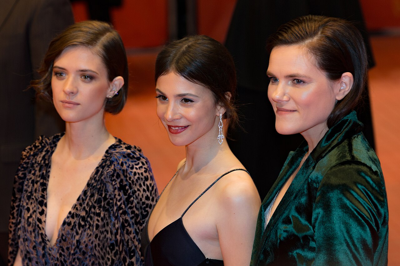 The German actresses Fritzi Haberlandt, Aylin Tezel and Liv Lisa Fries on the red carpet of the Berlinale 2017 opening film