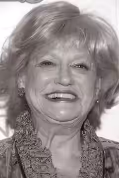 Suzanne Shepherd