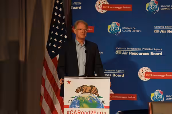 Discusses the important role media plays on environmental causes (2014)