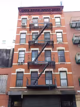 56 Ludlow Street, Manhattan, New York, former home of John Cale and others associated with The Velvet Underground (2017)