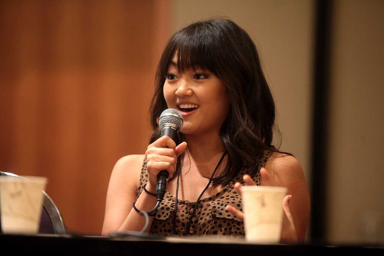 Amy Okuda speaking at the 2014 Comic Media Expo, for "The Guild", at the Mesa Convention Center in Mesa, Arizona. Please attribute to Gage Skidmore if used else