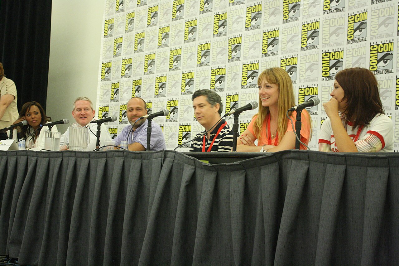 Archer cast at 2010 Comic-Con International. From left to right: Aisha Tyler, Adam Reed, H. Jon Benjamin, Chris Parnell, Judy Greer and Amber Nash