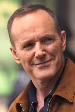 Clark Gregg