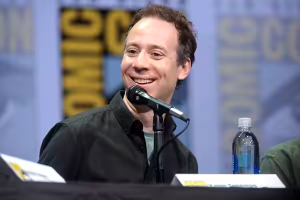 Kevin Sussman speaking at the 2017 San Diego Comic Con International, for "The Big Bang Theory", at the San Diego Convention Center in San Diego, California. Pl