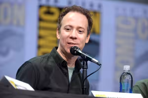 Kevin Sussman speaking at the 2017 San Diego Comic Con International, for "The Big Bang Theory", at the San Diego Convention Center in San Diego, California. Pl