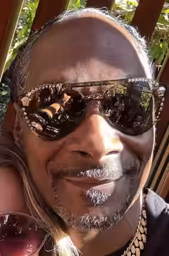 Anderson with Snoop Dogg, Los Angeles, 2025