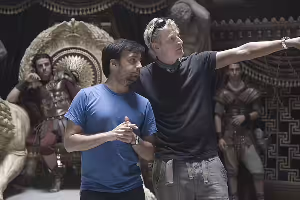 Oscar Isaac, Director Alejandro Amenábar and Production Designer Guy Hendrix Dyas on set in Malta. (2008)