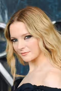 Morfydd Clark