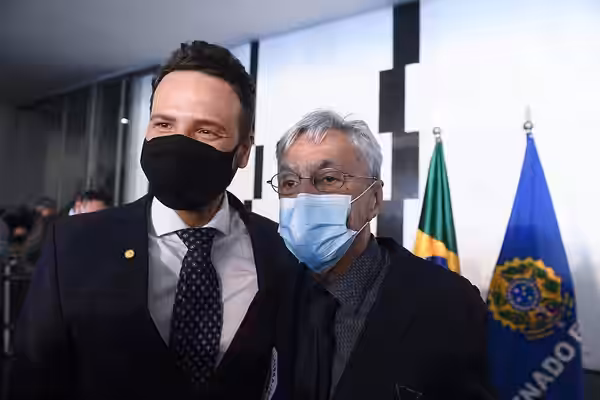 Senado Federal realiza audiência no Salão Negro para receber o Movimento 342 Amazônia, parlamentares e um grupo de artistas. O objetivo é discutir projetos de l (2022)