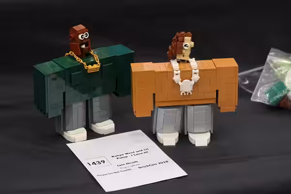 Impressions from BrickCon 2018.
