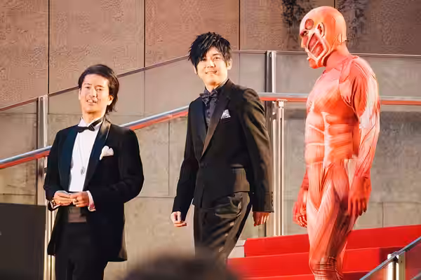 第27回 東京国際映画祭 梶裕貴 木下哲哉 巨人 (進撃の巨人 前編 紅蓮の弓矢) (2014)