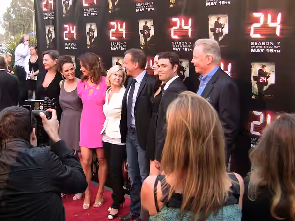 The cast of TV series 24 at series' season 7 finale screening at Wadsworth Theatre, Los Angeles, California. From left: Cherry Jones, Sprague Grayden, Mary Lynn (2009)