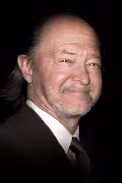 Tracey Walter