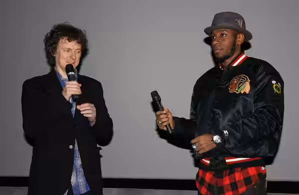 Michel Gondry et Mos Def à l'avant-première de Soyez sympas, rembobinez diffusée à l'UGC Ciné Cité Les Halles, à Paris. (2008)