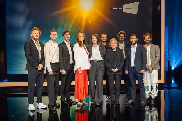 Deutcher Kamerapreis 2024, V.l.n.r.: Lukas Wunschik; Markus Ott, Nicolai Mehring; Anne Jünemann; Yana Höhnerbach; Philipp Straetker; Rainer Klausmann; Noah Böhm