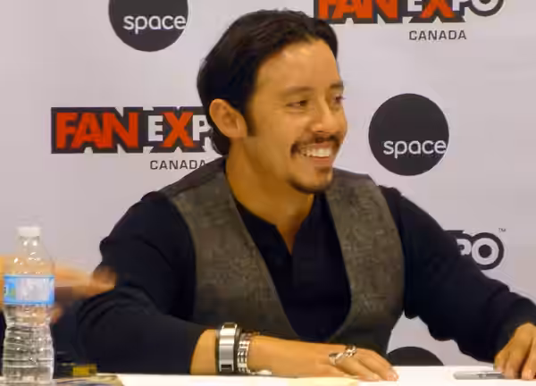 Efren Ramirez 02 2014 Fan Expo Canada