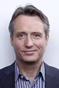 Linus Roache