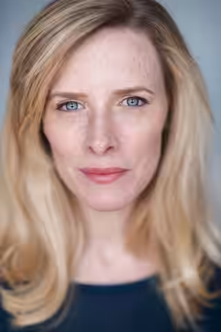 Shauna Macdonald