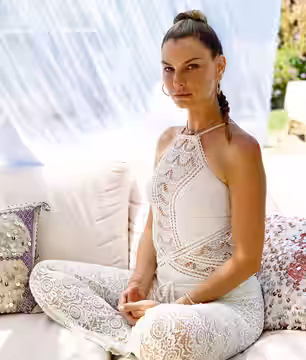 Angela Lindvall health and wellness (2020)
