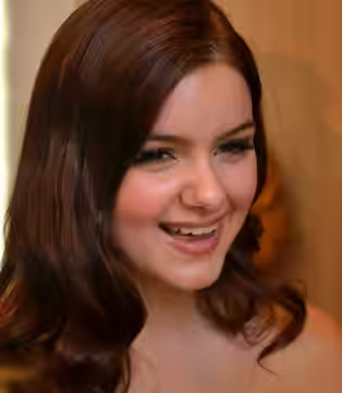 Ariel Winter at the 37th Annual Gracie Awards 2012.