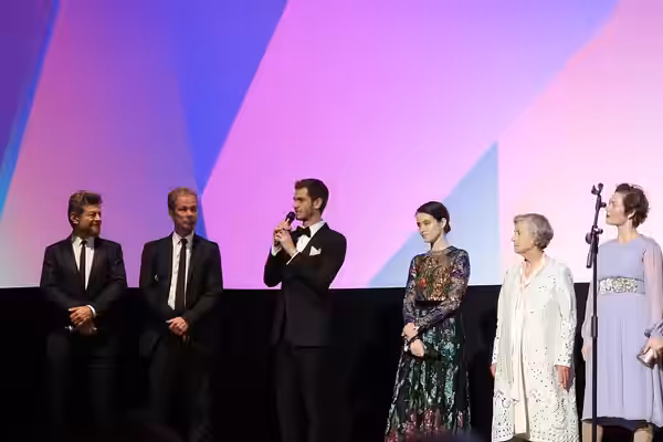 Andy Serkis, Jonathan Cavendish, Andrew Garfield, Claire Foy and Diana Cavendish at the Breathe premiere (2017)