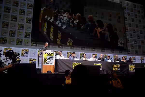 Chris Hardwick, Seth Rogen, Dominic Cooper, Ruth Negga, Joseph Gilgun, Graham McTavish, Ian Colletti, Pip Torrens, Julie Ann Emery and Malcolm Barrett speaking  (2017)