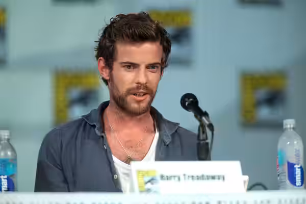 Harry Treadaway speaking at the 2014 San Diego Comic Con International, for "Penny Dreadful", at the San Diego Convention Center in San Diego, California. Pleas
