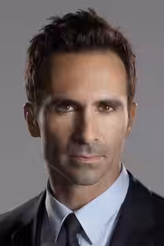 Nestor Carbonell