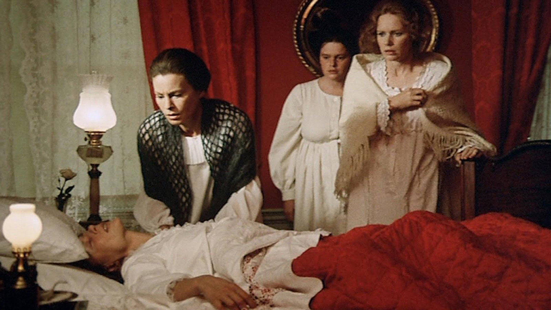 Cries and Whispers, still 3