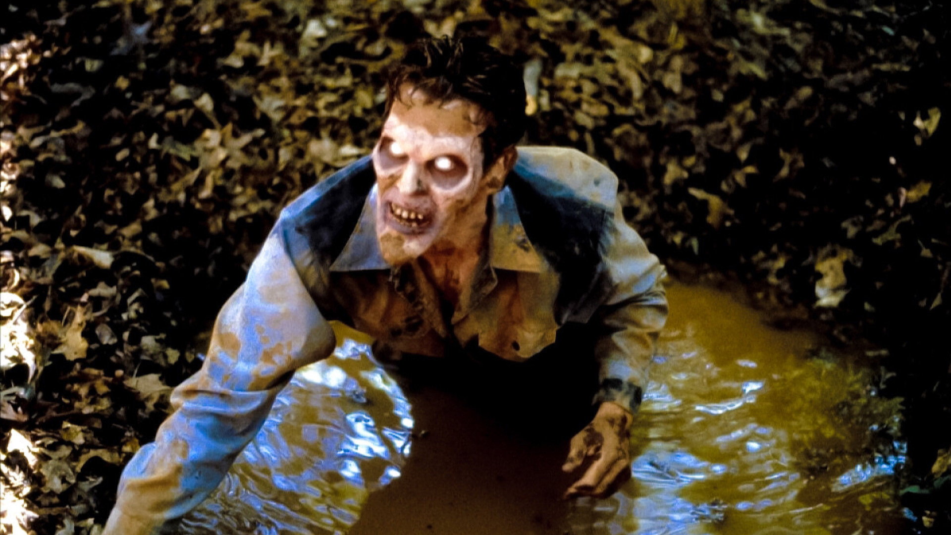 Evil Dead II, still 3