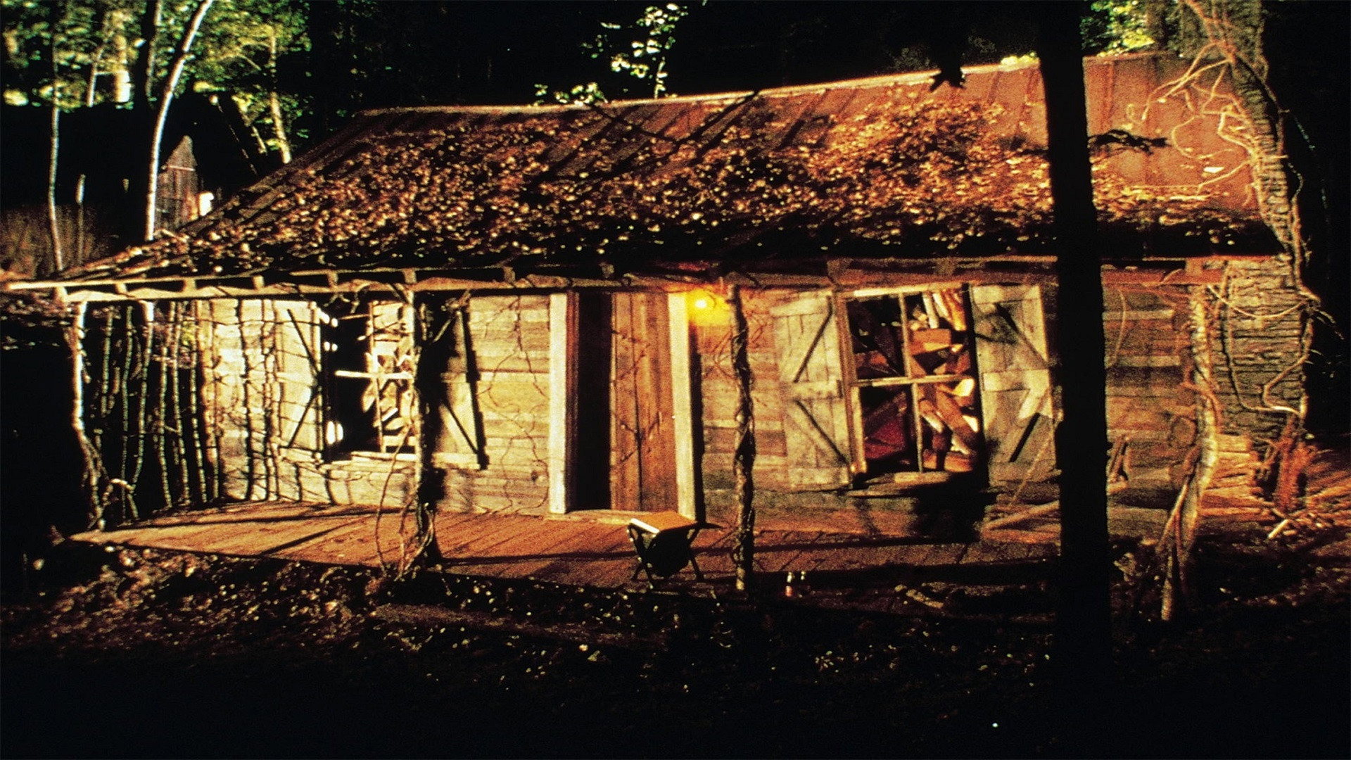 Evil Dead II, still 2