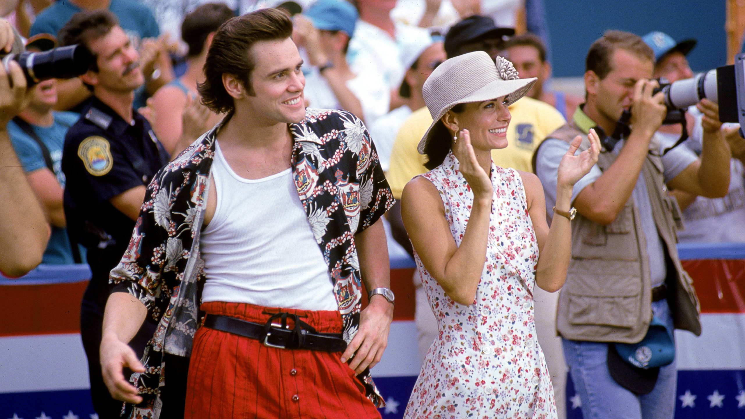 Ace Ventura: Pet Detective, still 5