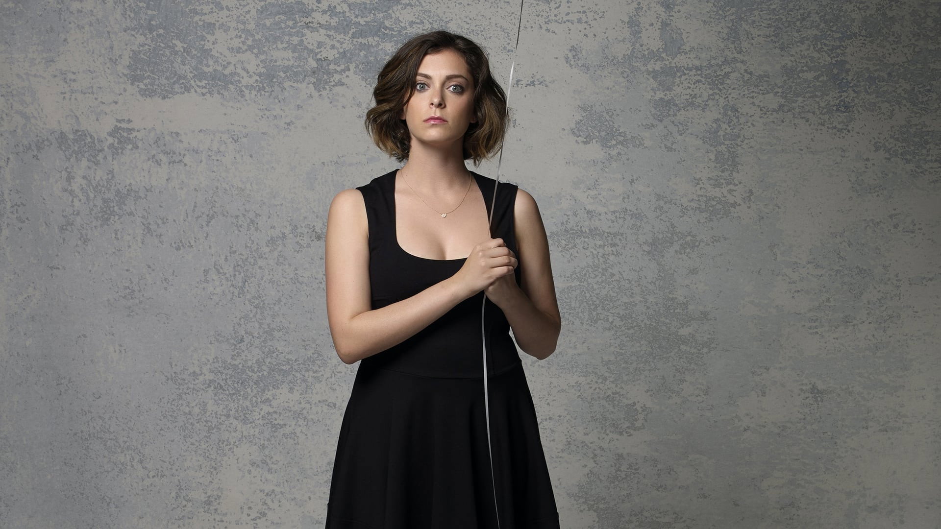 Crazy Ex-Girlfriend, still 1