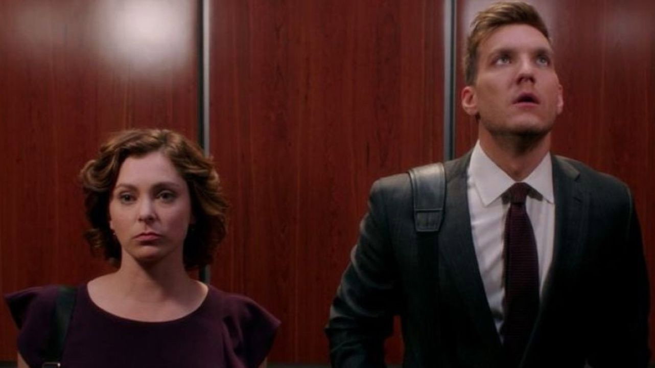 Crazy Ex-Girlfriend, still 3