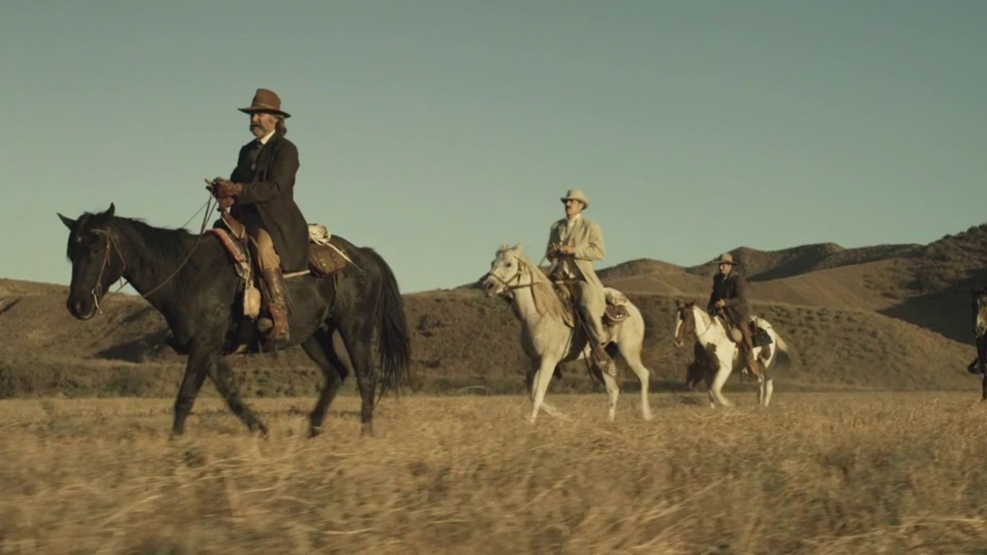 Bone Tomahawk, still 2