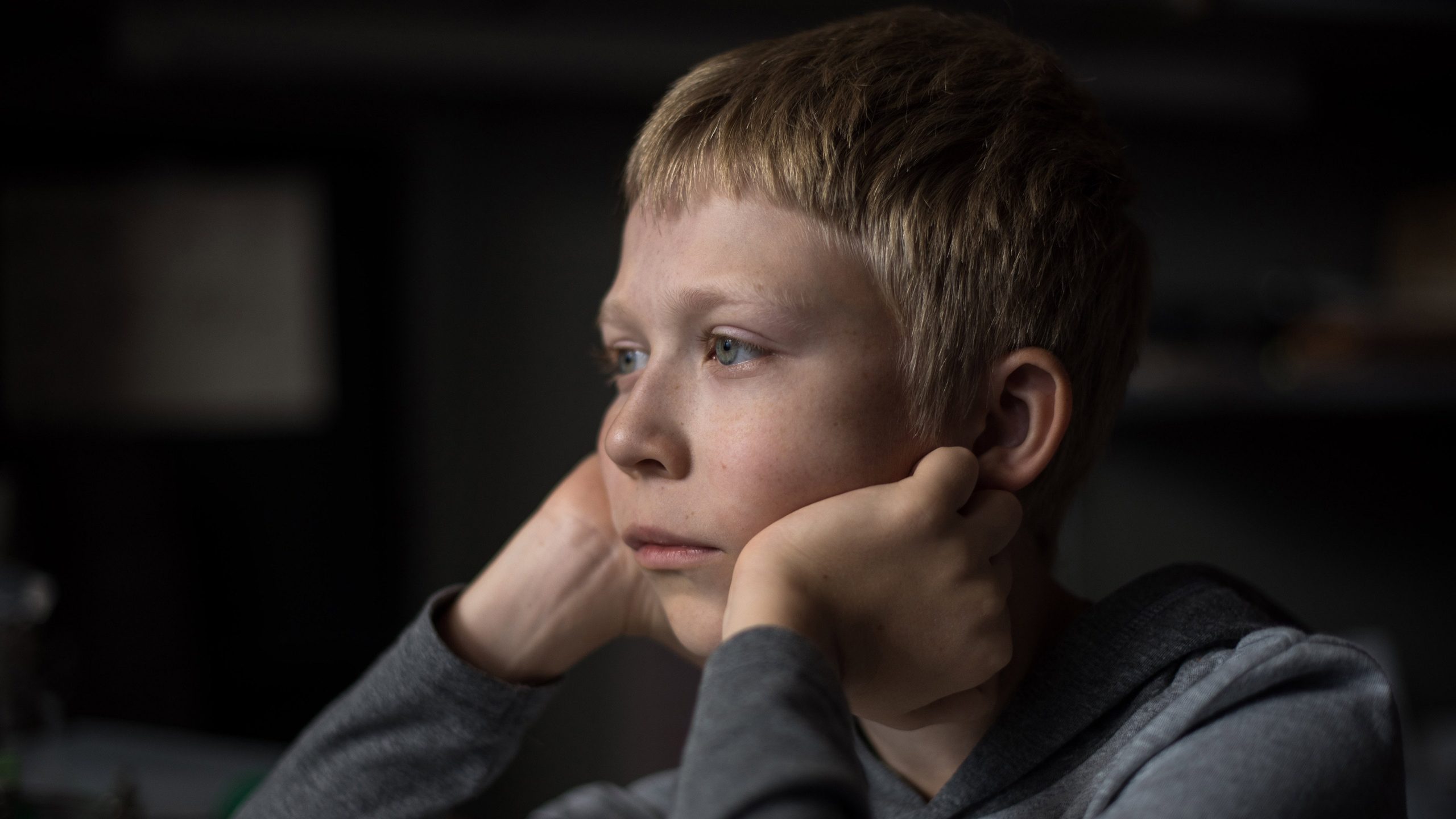 Loveless, still 3