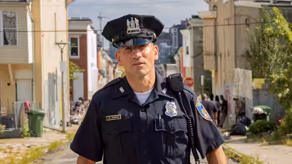 Sgt. Wayne Jenkins (Jon Bernthal) stands on a city street