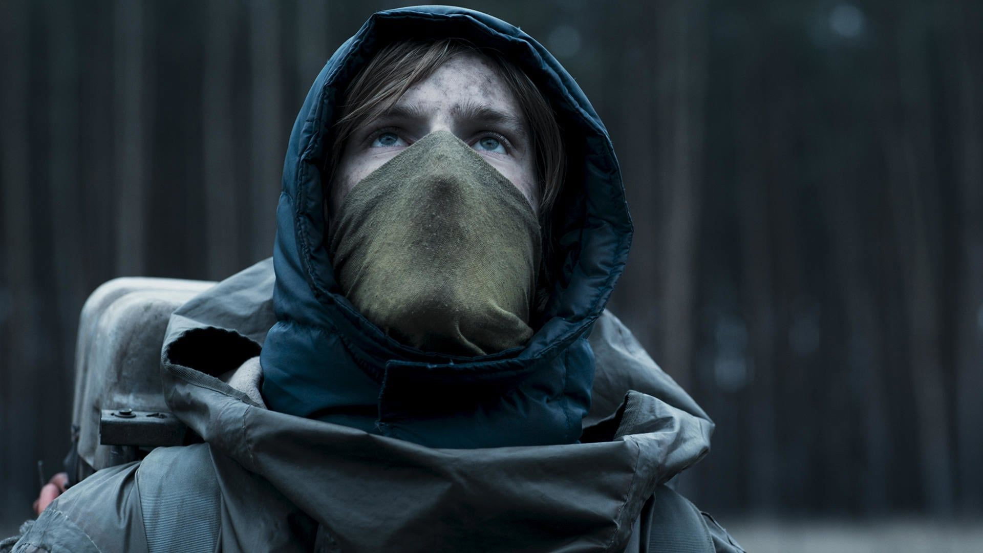 Dark, still 4