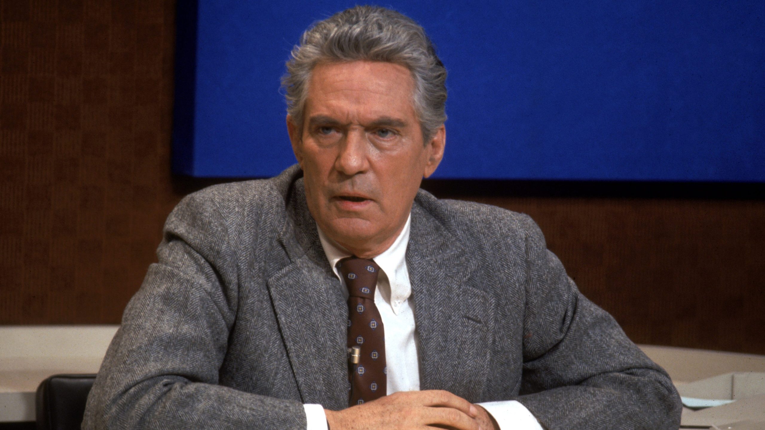 Network, still 5