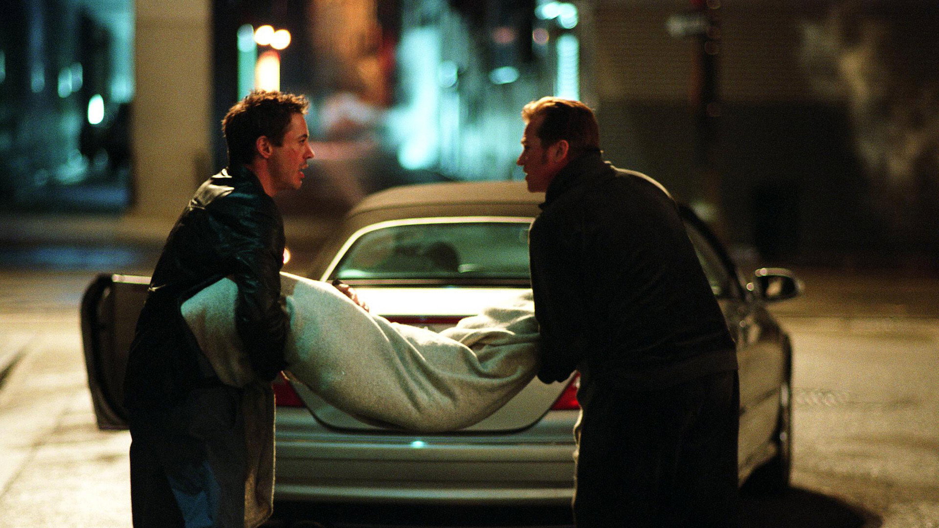 Kiss Kiss Bang Bang, still 3